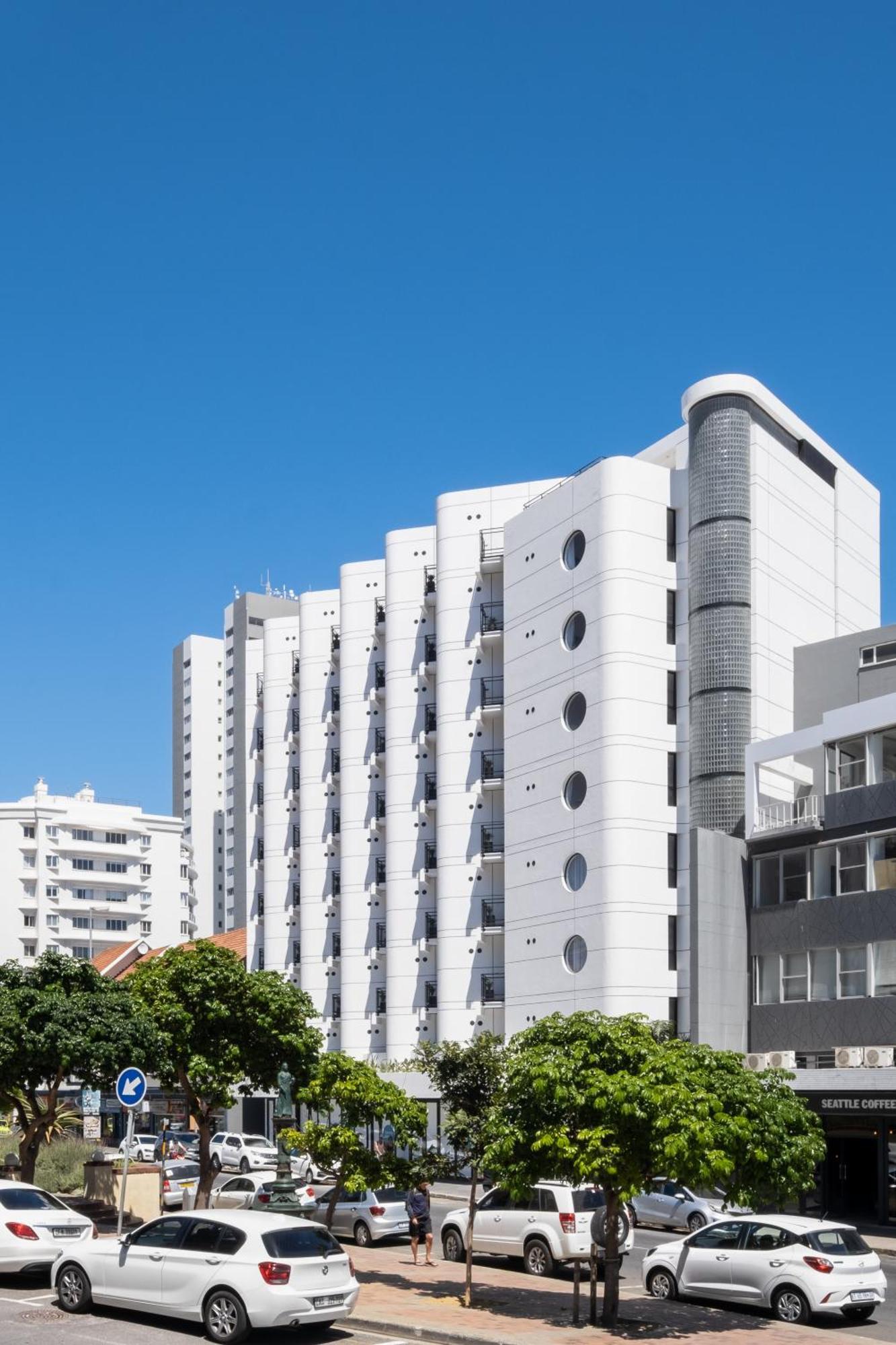 Apartment Flamingo 405 - Sea Point Cape Town